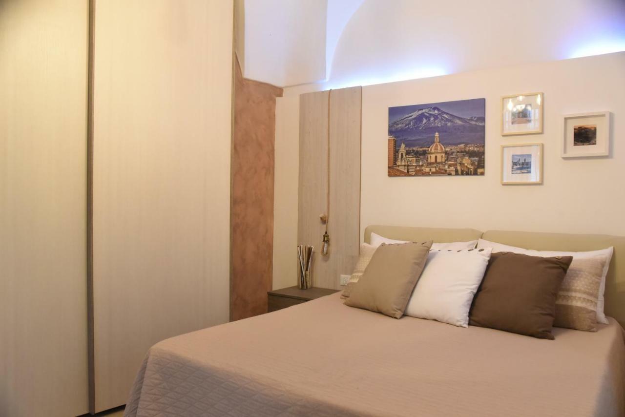 Sotto Il Duomo Apartment Catania Exterior photo